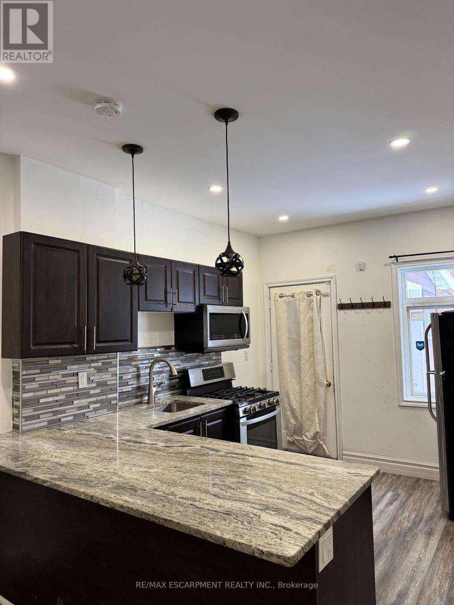 2 - 1152 KING STREET E, Hamilton, Ontario