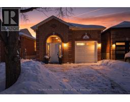 78 CLEARMEADOW BOULEVARD, Newmarket, Ontario