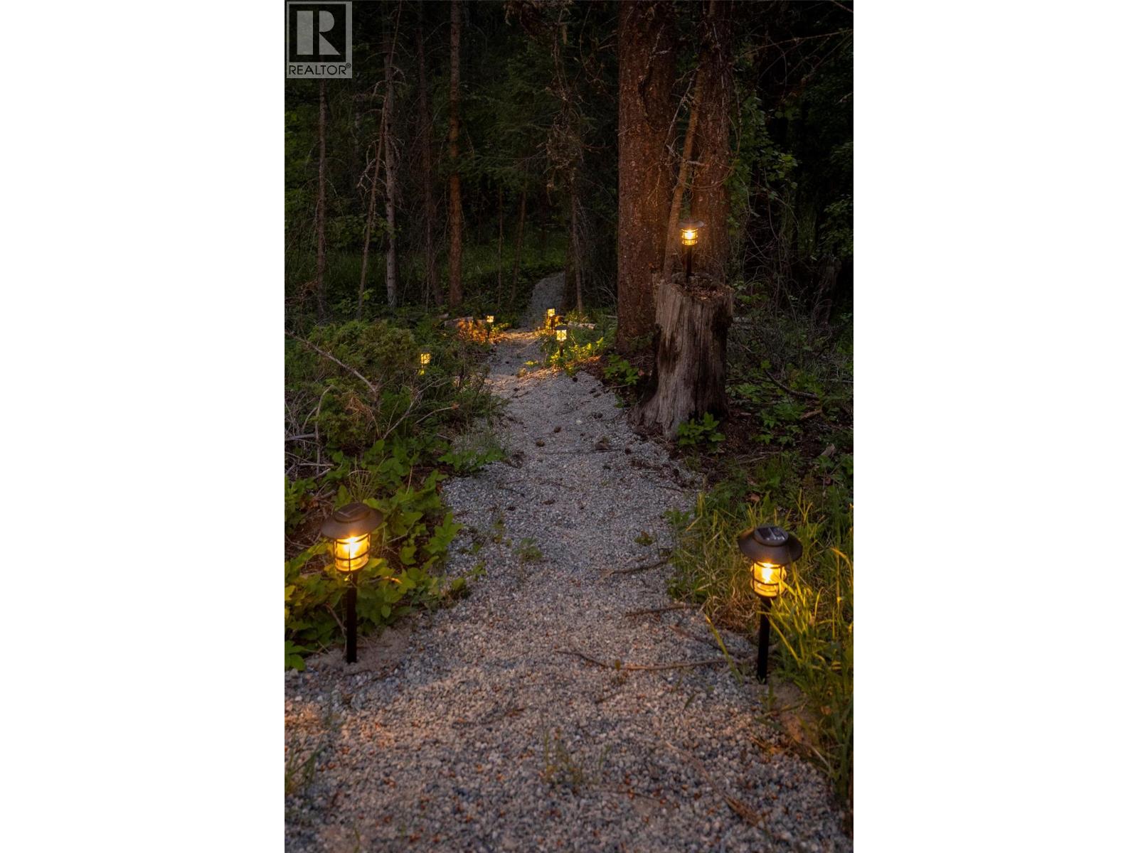 6347 Osprey Landing Court, Wardner, British Columbia  V0B 2J0 - Photo 52 - 10374118