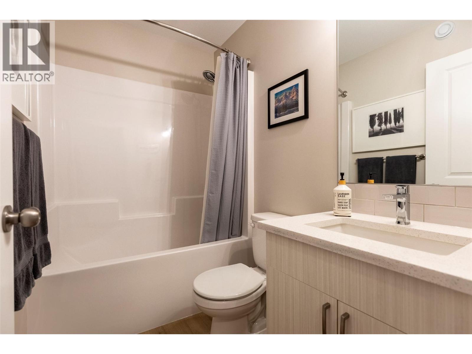 6347 Osprey Landing Court, Wardner, British Columbia  V0B 2J0 - Photo 9 - 10374118