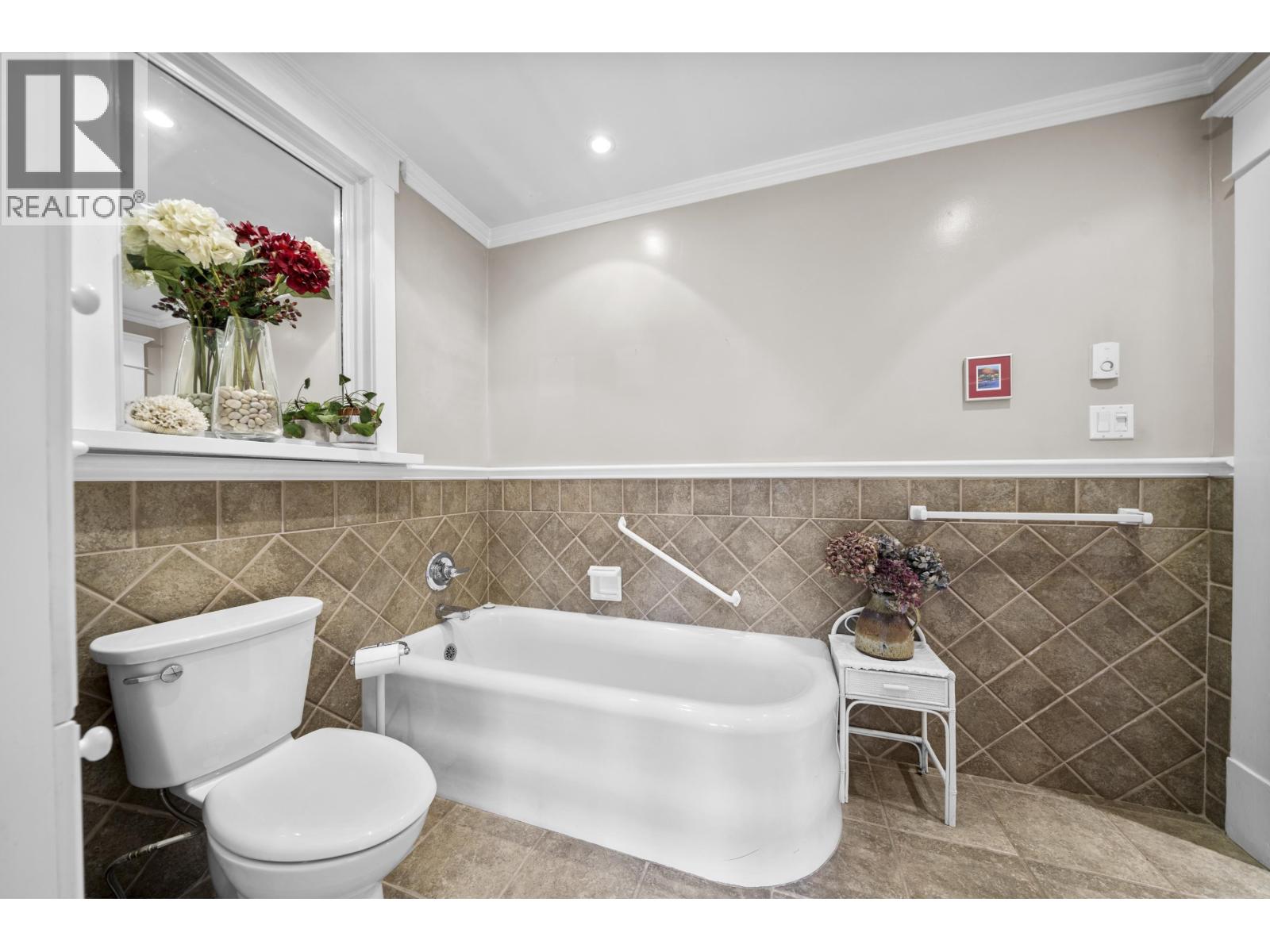 1928 W 13th Avenue, Vancouver, British Columbia  V6J 2H6 - Photo 19 - R3084239