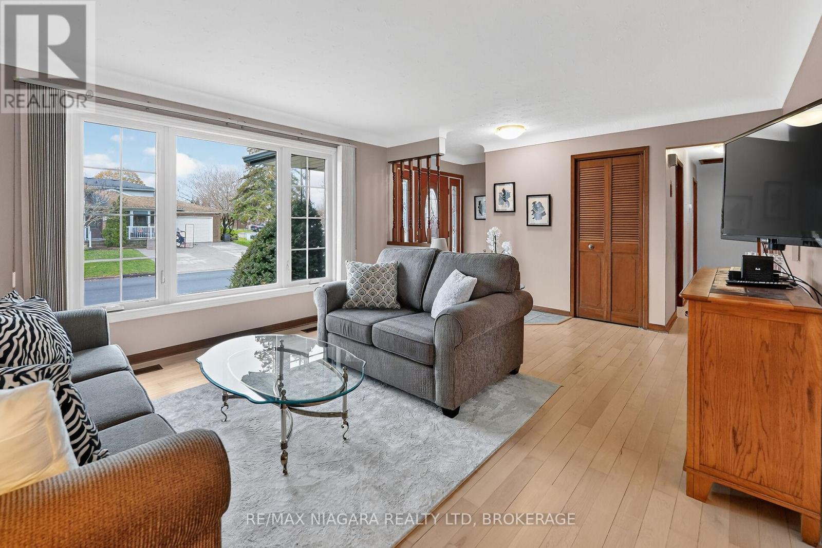 3 Donalda Court, St. Catharines, Ontario  L2M 7E7 - Photo 7 - X12737584