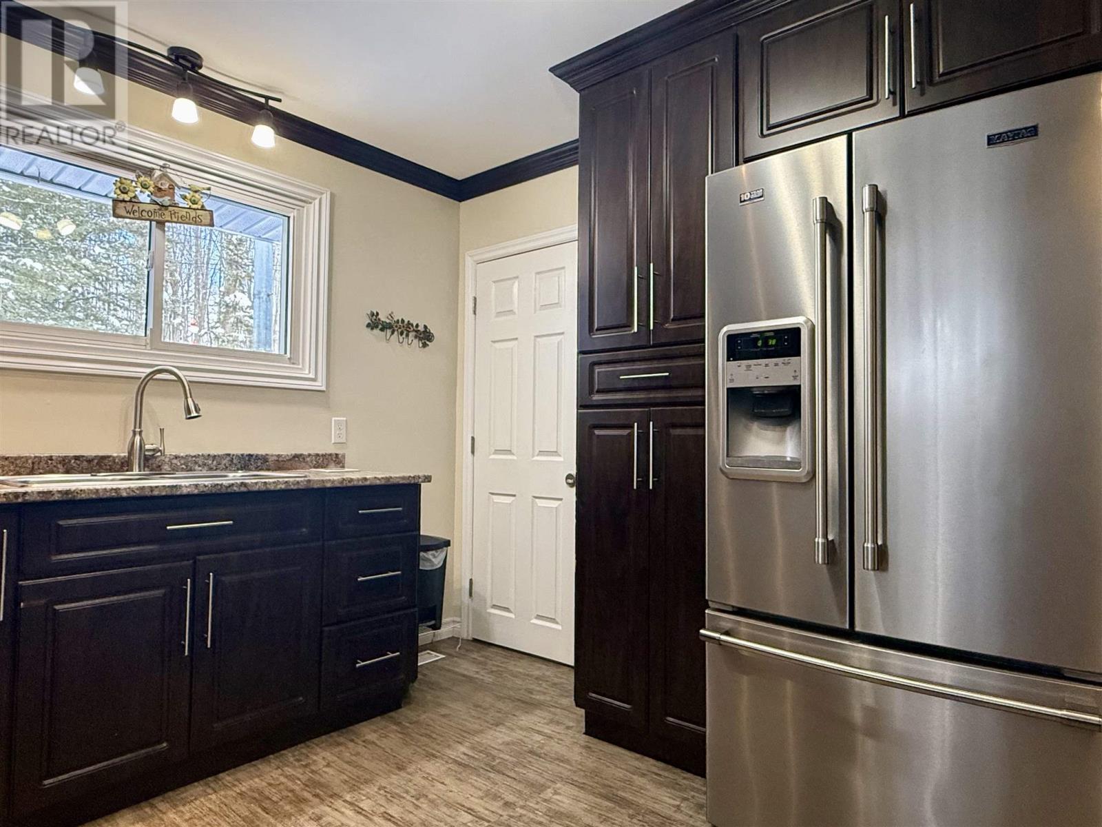 24 Axmith Ave, Elliot Lake, Ontario  P5A 1B7 - Photo 14 - SM260183