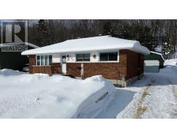 24 Axmith AVE, Elliot Lake, Ontario