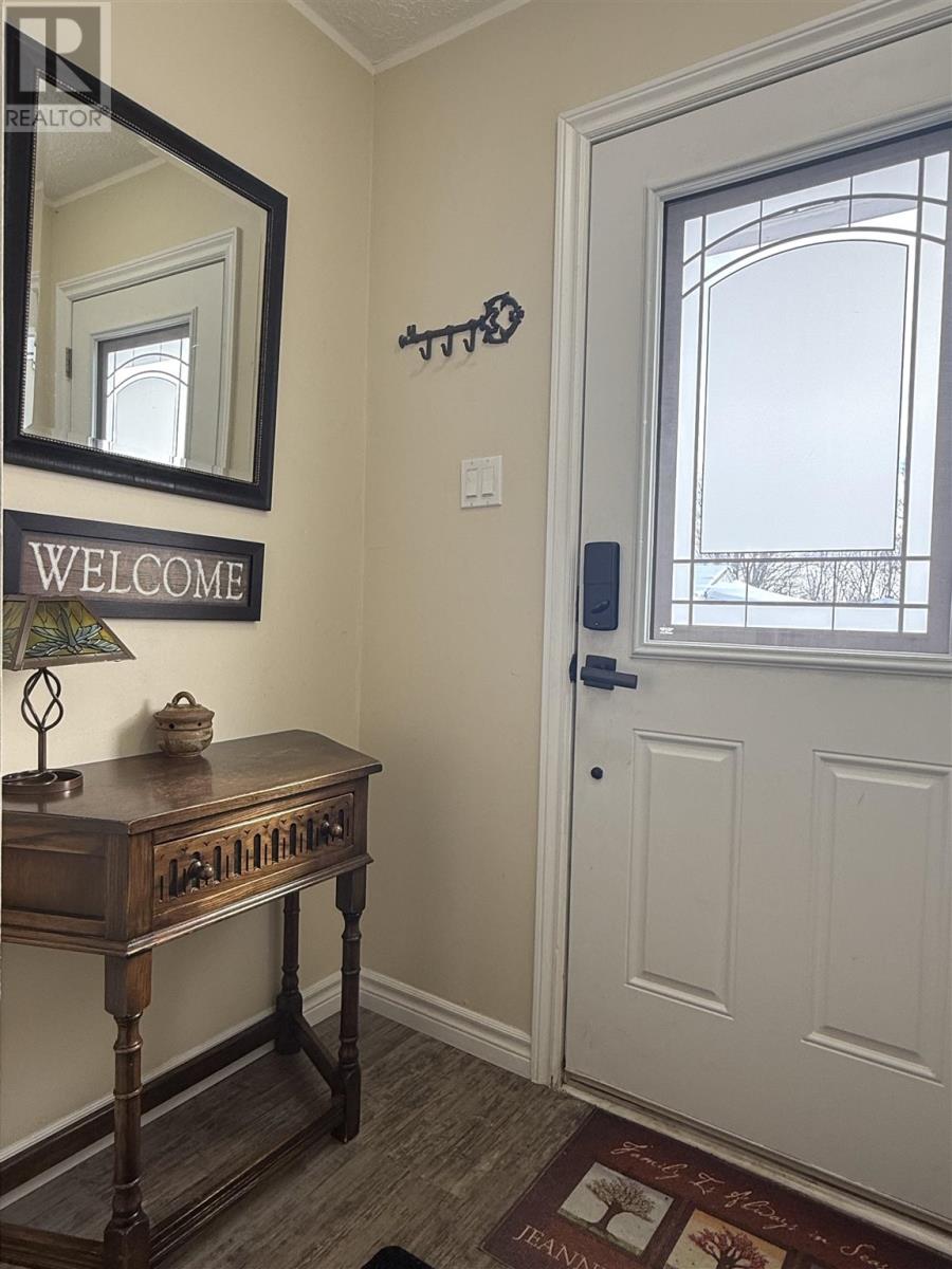 24 Axmith Ave, Elliot Lake, Ontario  P5A 1B7 - Photo 24 - SM260183