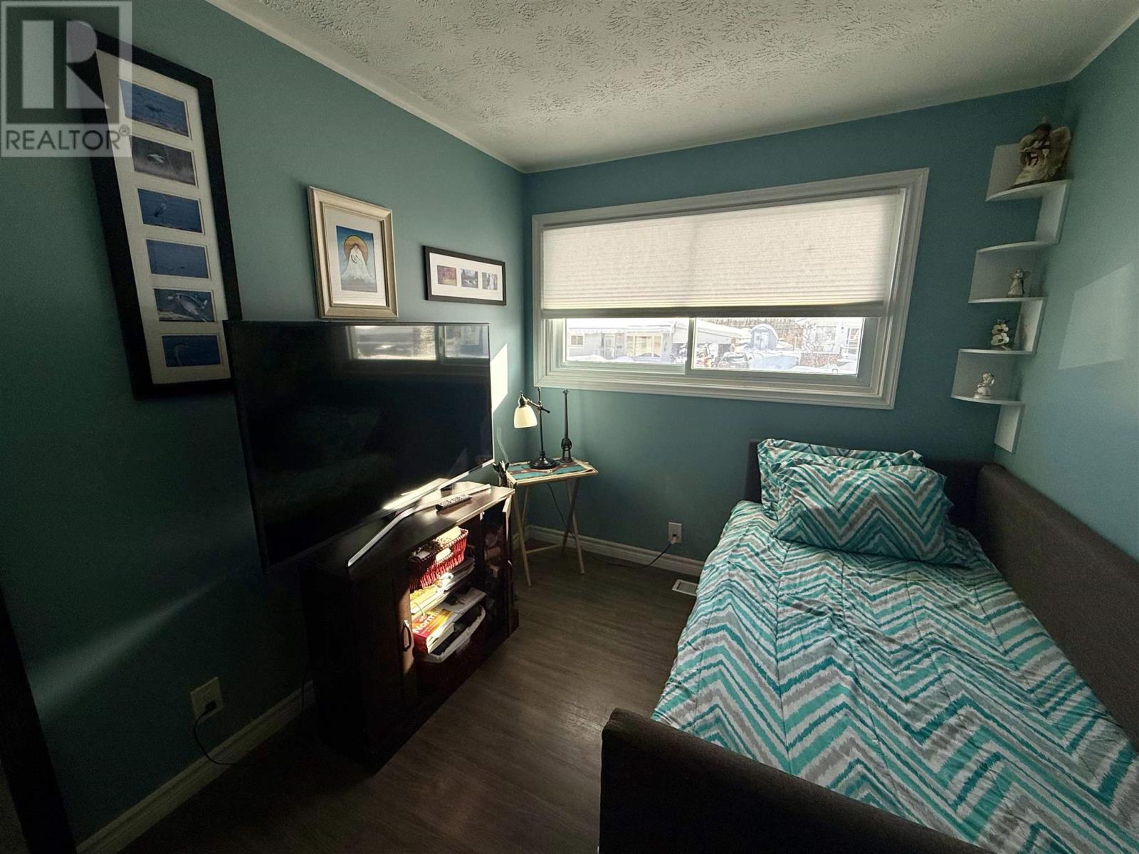 24 Axmith Ave, Elliot Lake, Ontario  P5A 1B7 - Photo 42 - SM260183