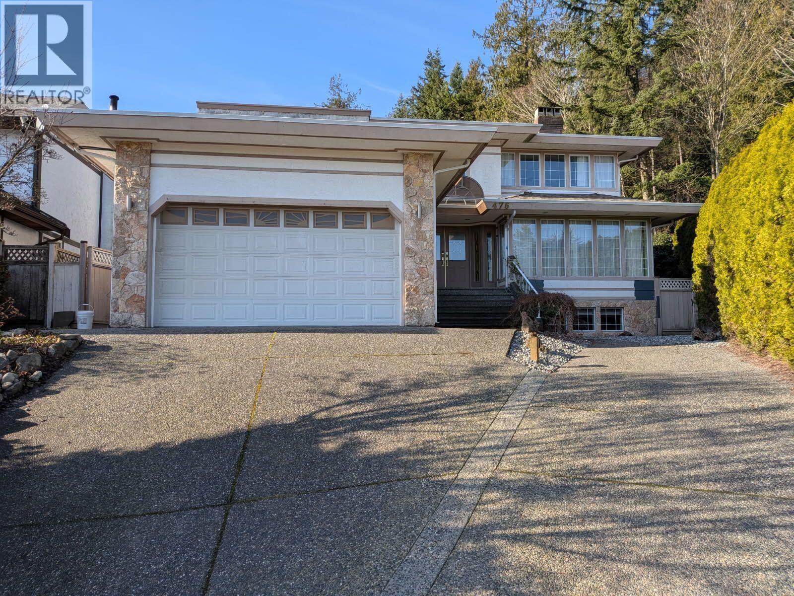 Basement CARIBOO CRESCENT COQUITLAM, Coquitlam, British Columbia