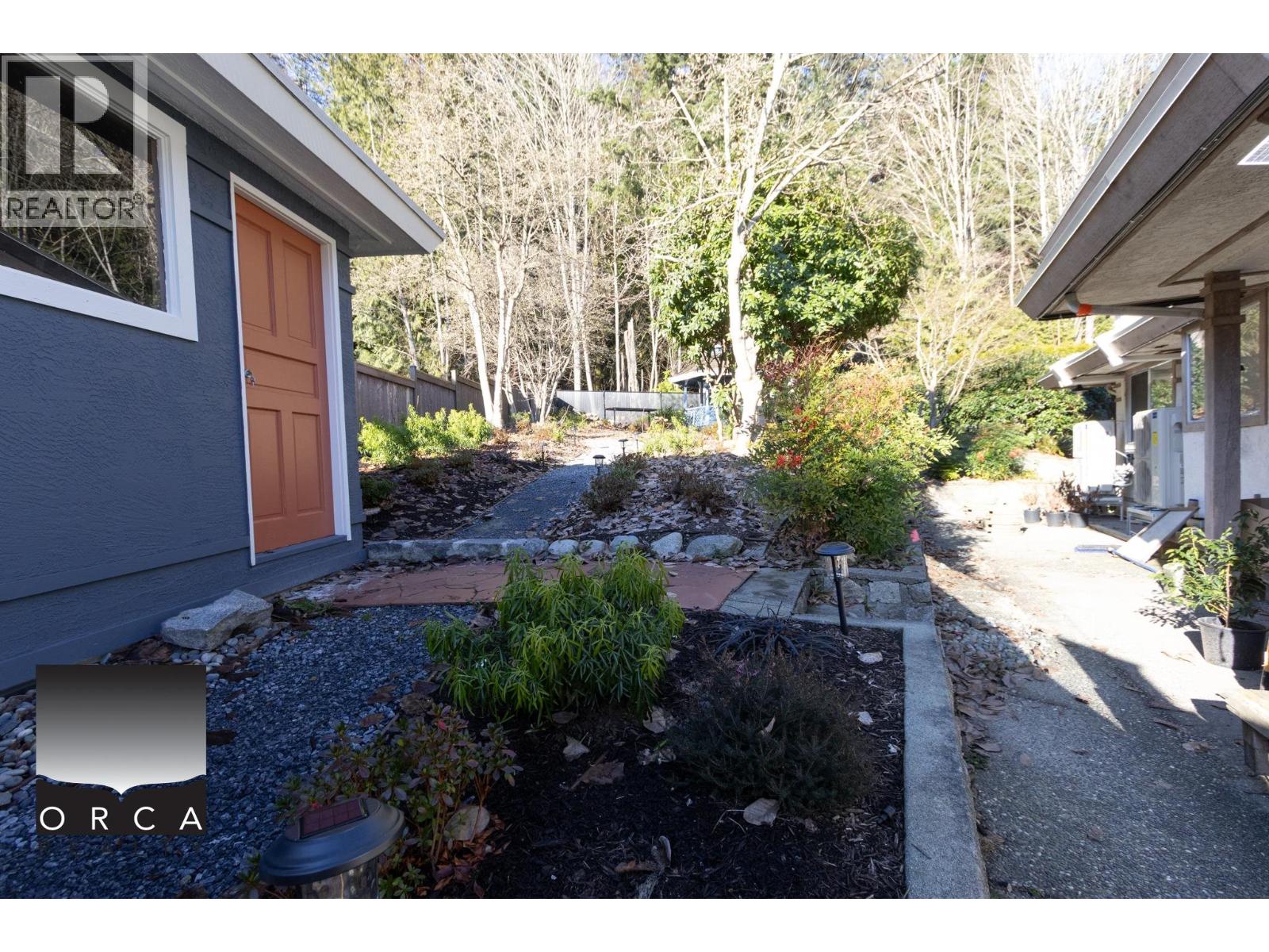 Basement Cariboo Crescent Coquitlam, Coquitlam, British Columbia  V3C 4X7 - Photo 26 - R3082285