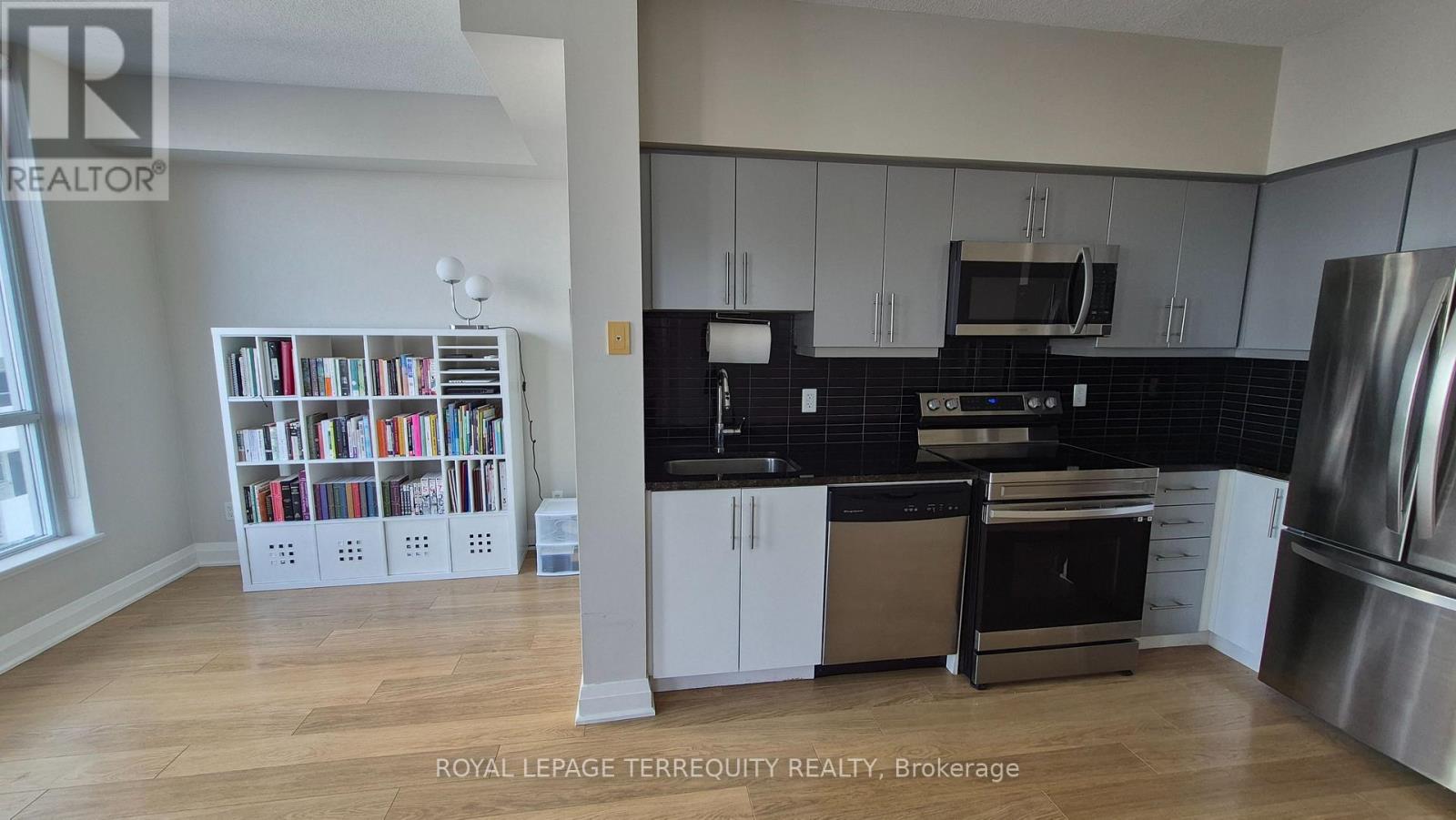 703 - 83 Redpath Avenue, Toronto, Ontario  M4S 0A2 - Photo 4 - C12737608