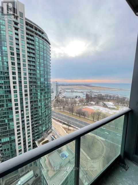 2506 - 219 Fort York Boulevard, Toronto, Ontario  M5V 1B1 - Photo 14 - C12737612