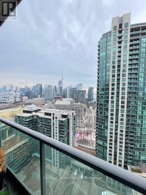 2506 - 219 Fort York Boulevard, Toronto, Ontario  M5V 1B1 - Photo 15 - C12737612
