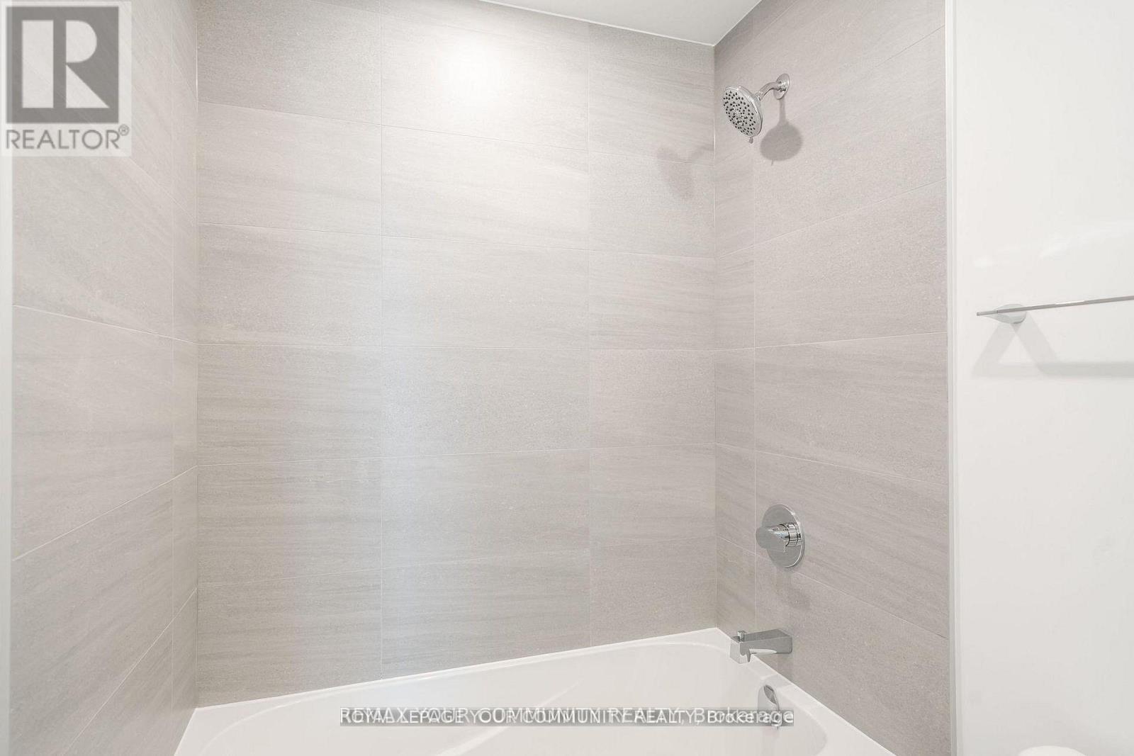 725 - 8188 Yonge Street, Vaughan, Ontario  L4J 1W5 - Photo 19 - N12737562