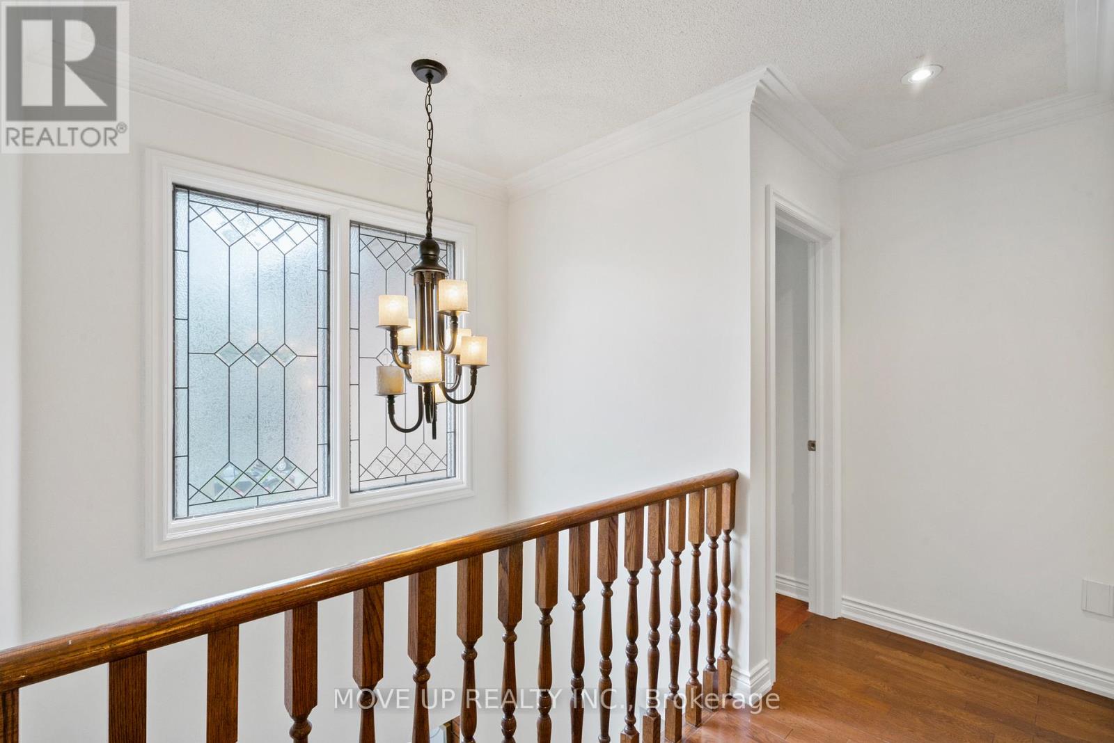 21 Gaby Court, Richmond Hill, Ontario  L4C 8X1 - Photo 29 - N12737600