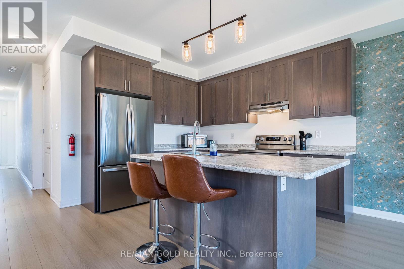 89 Sagewood Avenue, Barrie (Painswick South), Ontario  L9J 0K5 - Photo 7 - S12737576