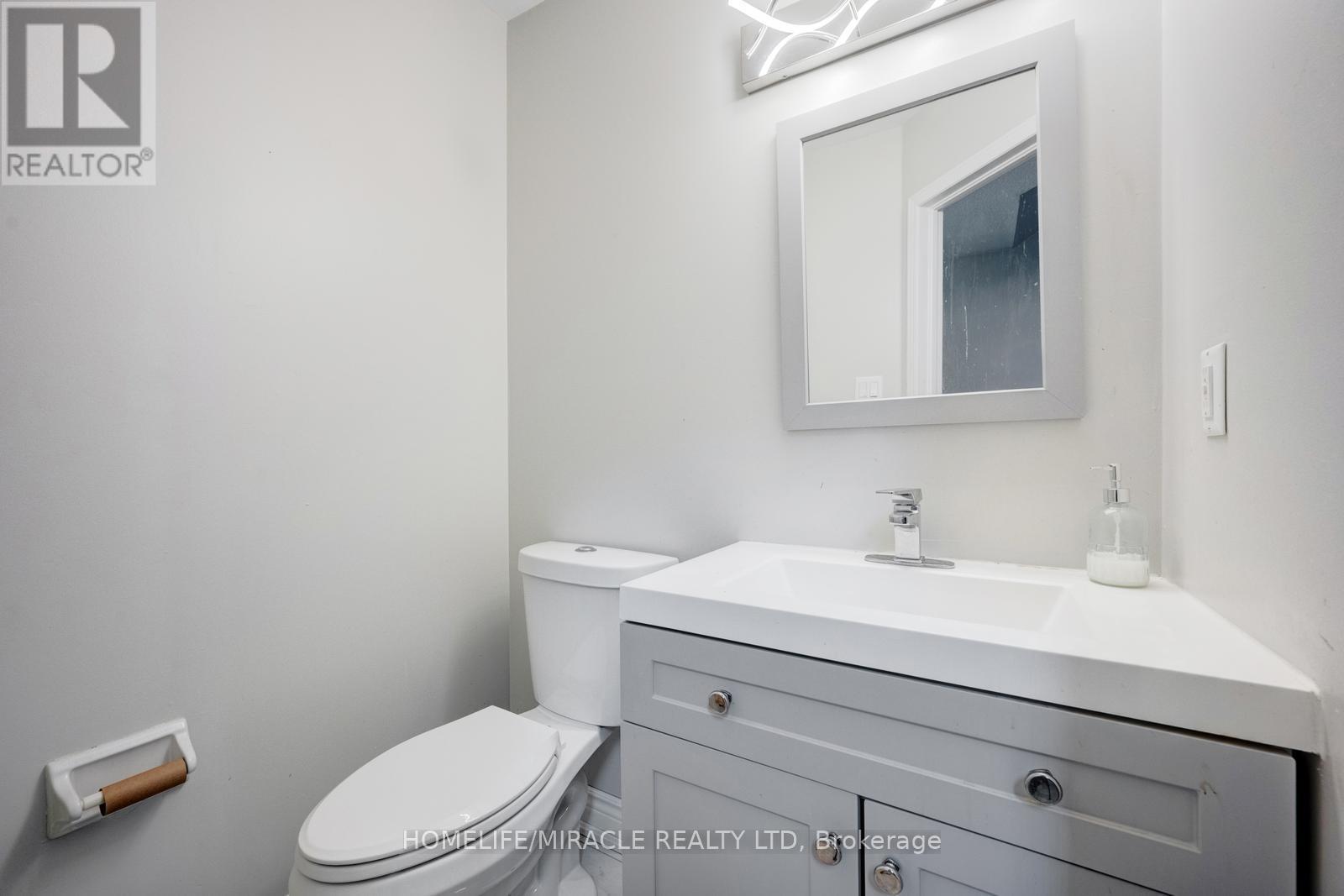 14 Sunny Glen Crescent, Brampton, Ontario  L7A 2C6 - Photo 22 - W12737594