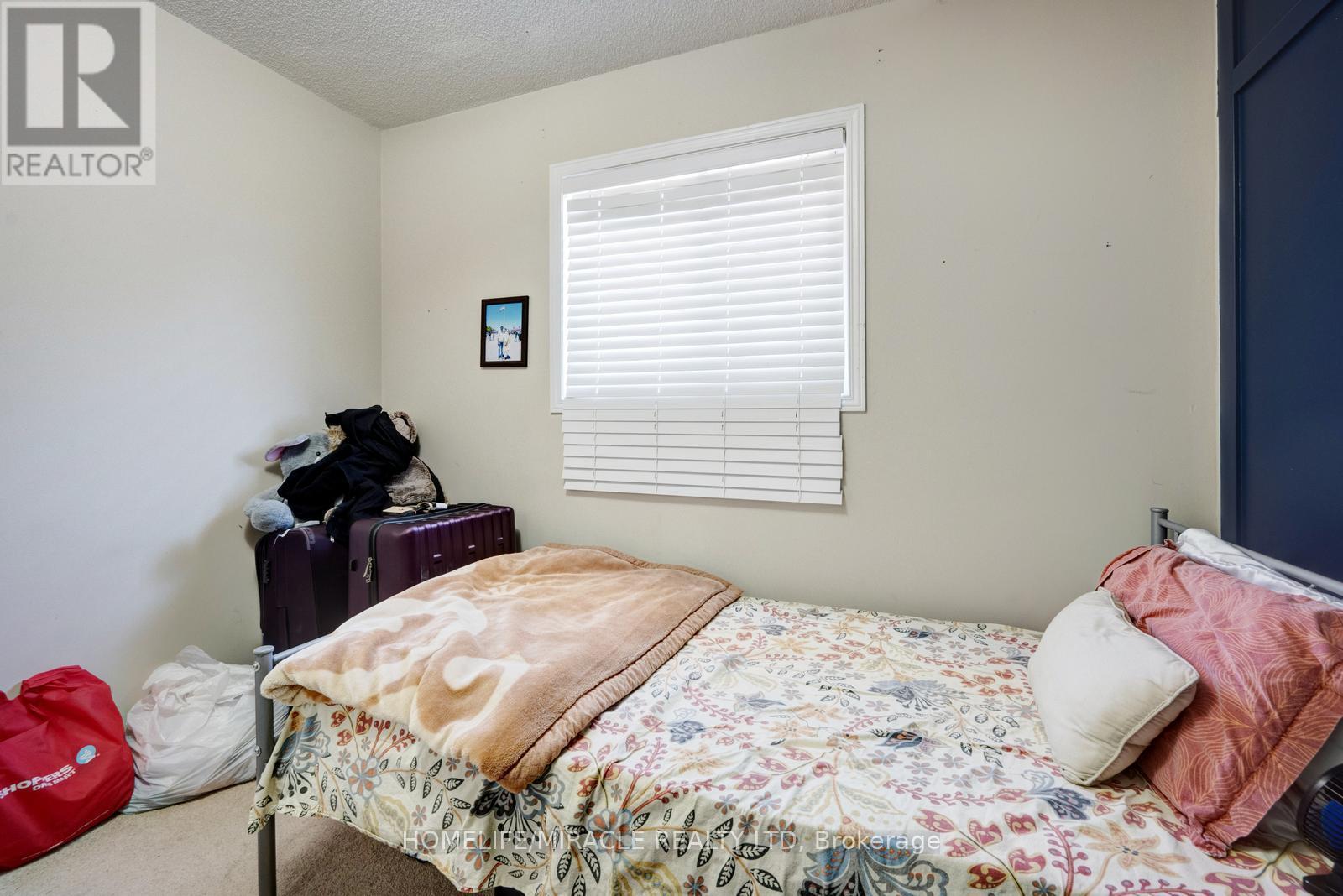 14 Sunny Glen Crescent, Brampton, Ontario  L7A 2C6 - Photo 33 - W12737594