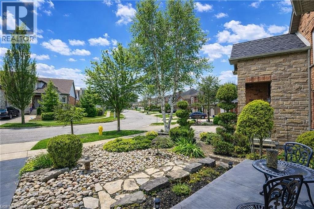 152 Lena Crescent, Cambridge, Ontario  N1R 8P6 - Photo 3 - 40800806