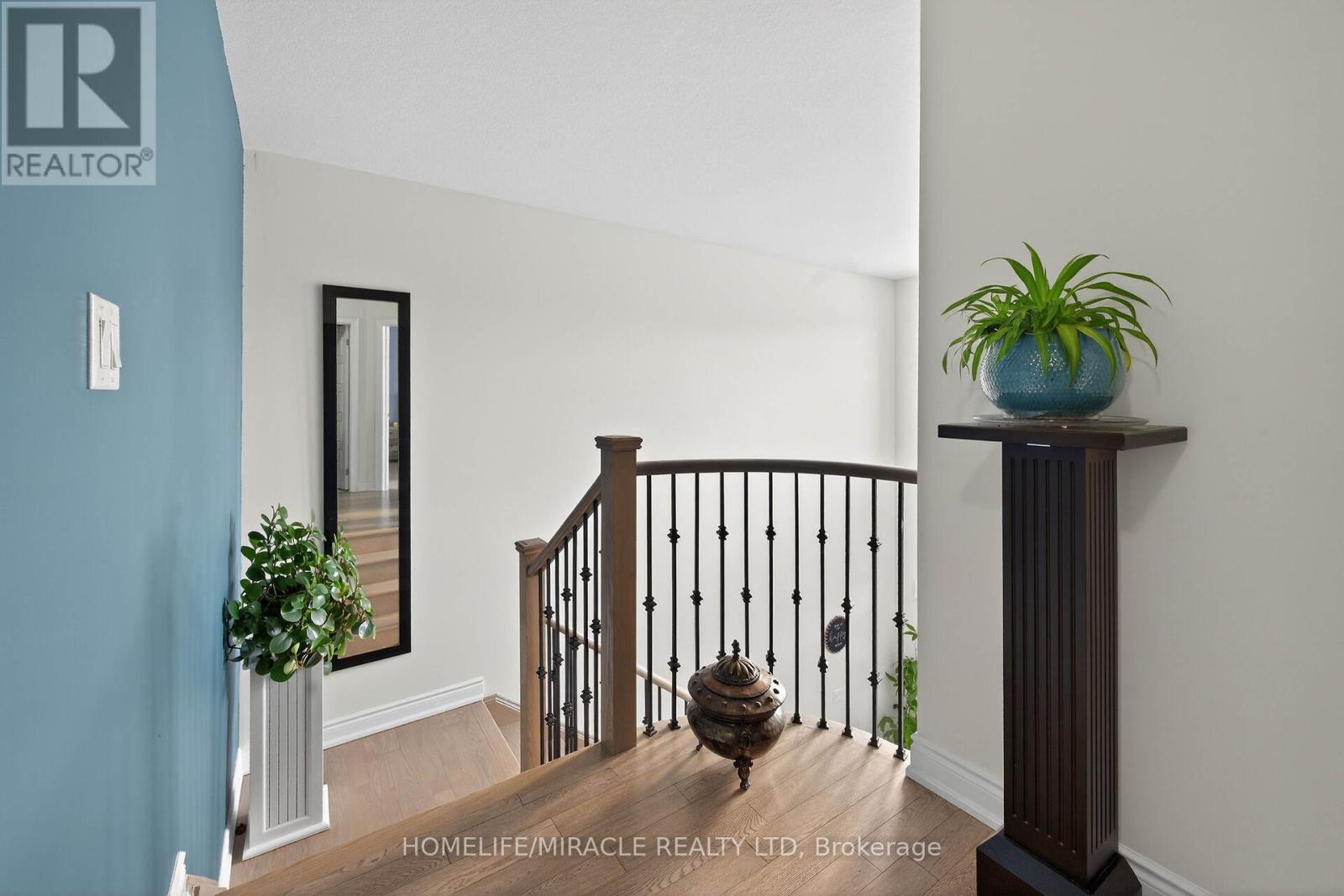 12 Rainbow Drive, Haldimand, Ontario  N3W 0G1 - Photo 38 - X12737566