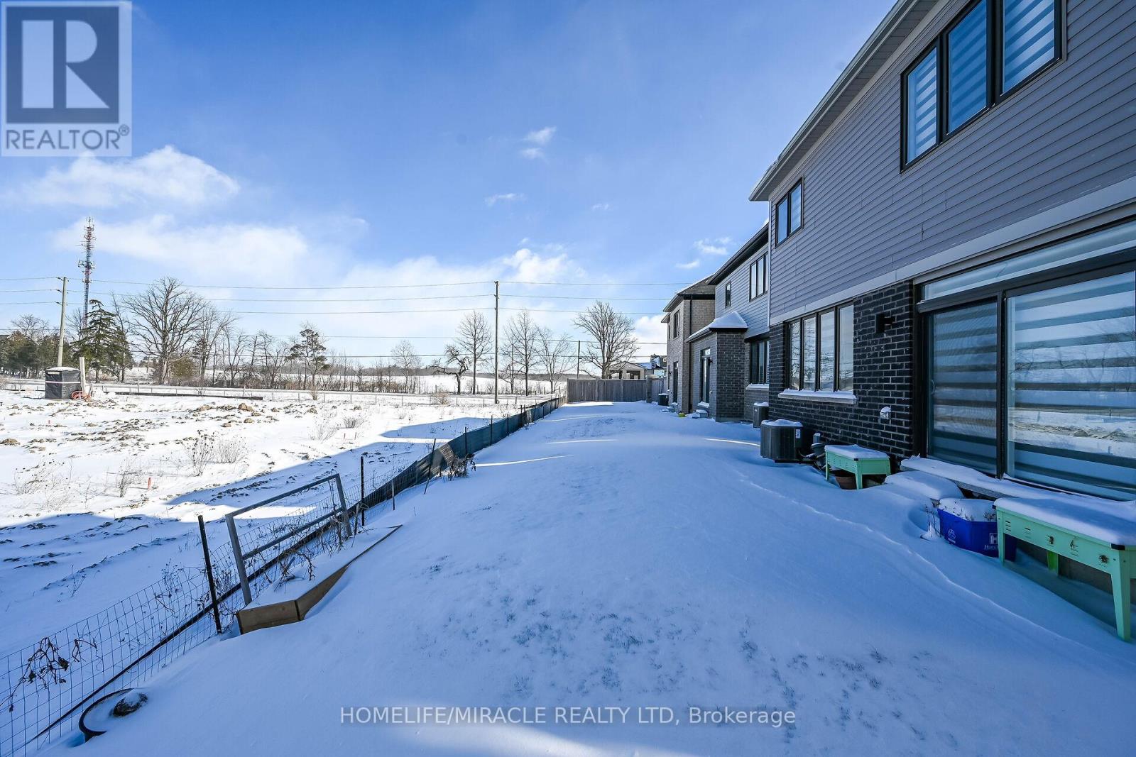 12 Rainbow Drive, Haldimand, Ontario  N3W 0G1 - Photo 46 - X12737566
