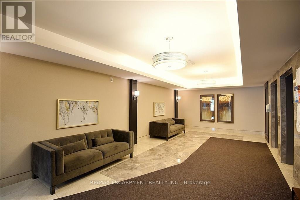 628 - 101 Shoreview Place, Hamilton, Ontario  L8E 0K2 - Photo 3 - X12737588