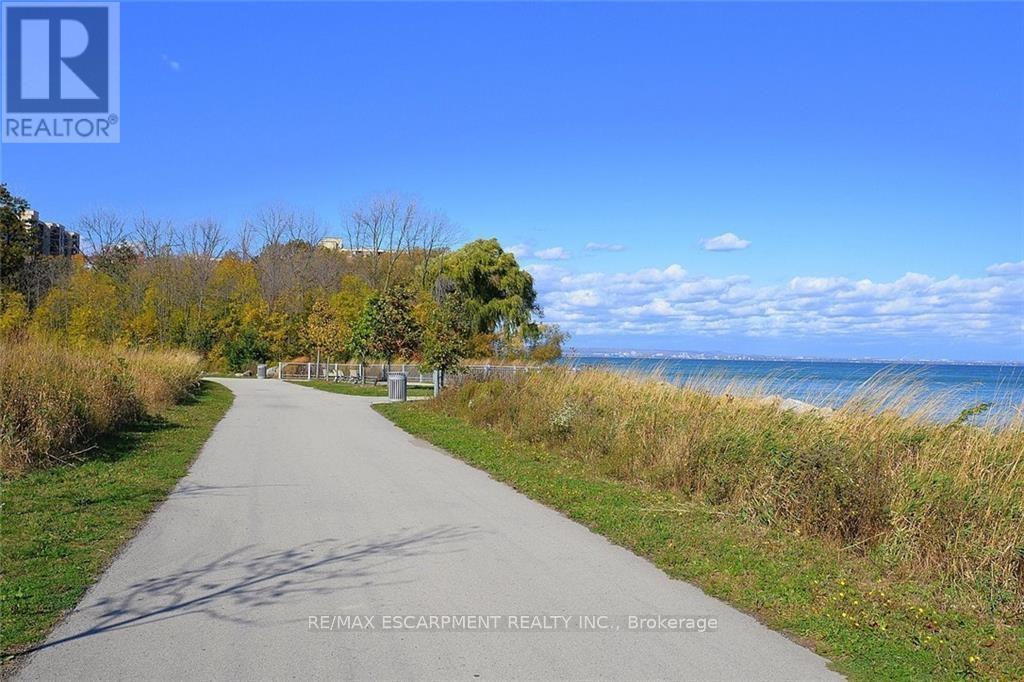 628 - 101 Shoreview Place, Hamilton, Ontario  L8E 0K2 - Photo 9 - X12737588