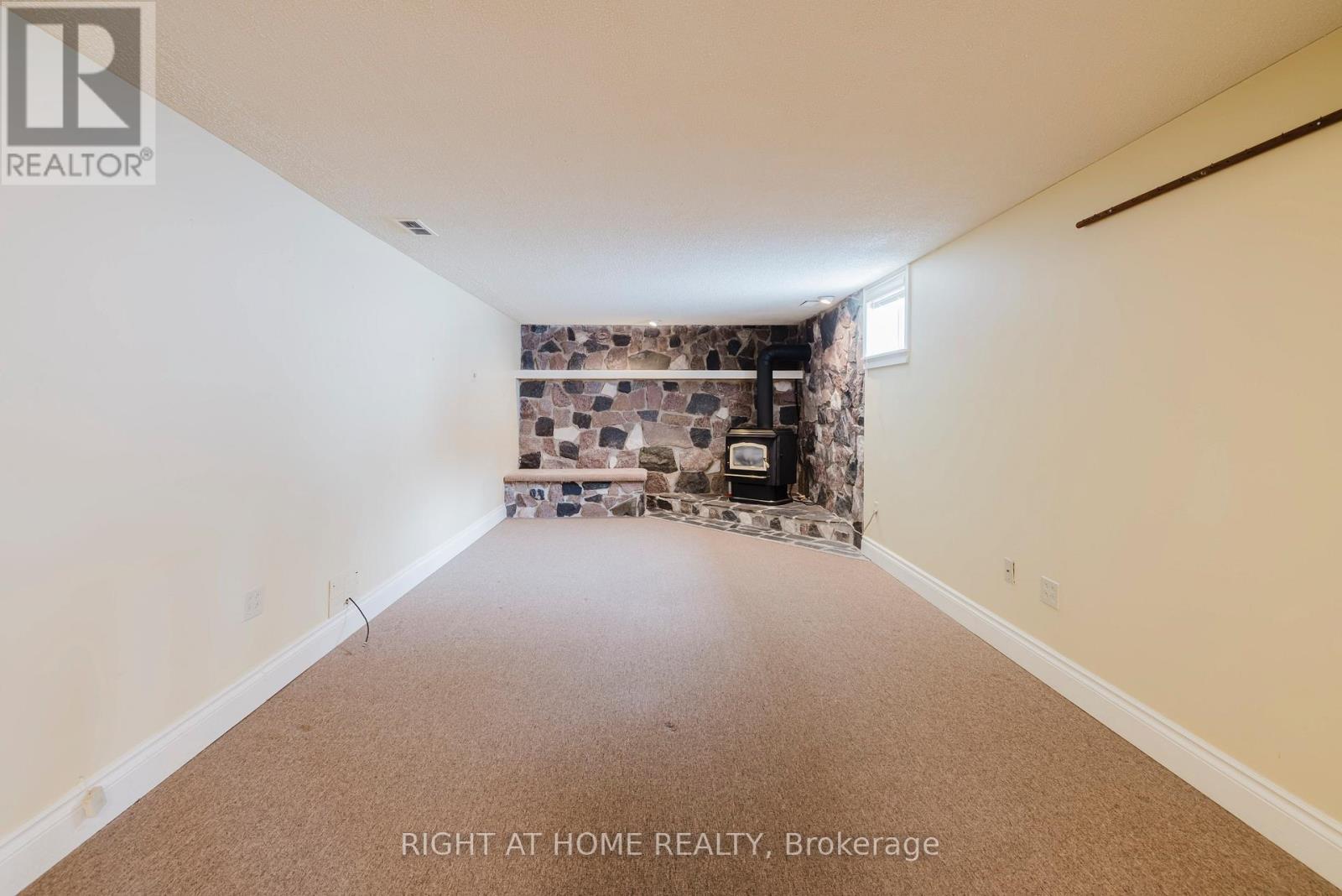 33 Harvest Crescent, Belleville, Ontario  K8P 4M2 - Photo 17 - X12737616