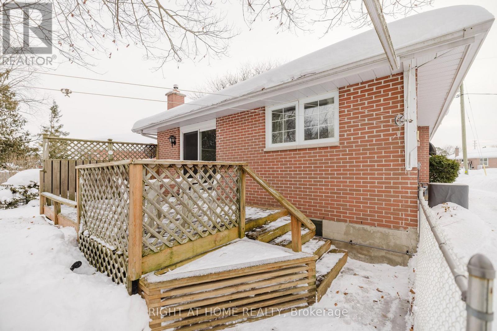 33 Harvest Crescent, Belleville, Ontario  K8P 4M2 - Photo 22 - X12737616