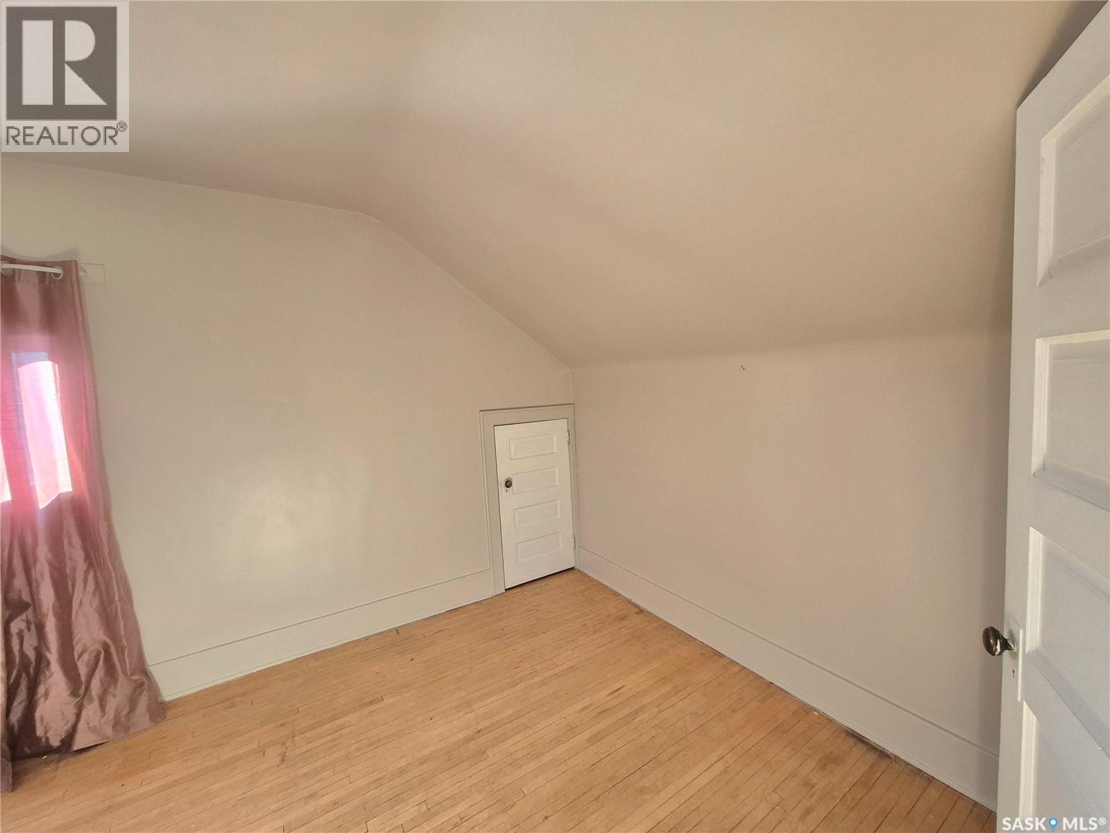 133 1st Street W, Ponteix, Saskatchewan  S0N 1Z0 - Photo 20 - SK027580