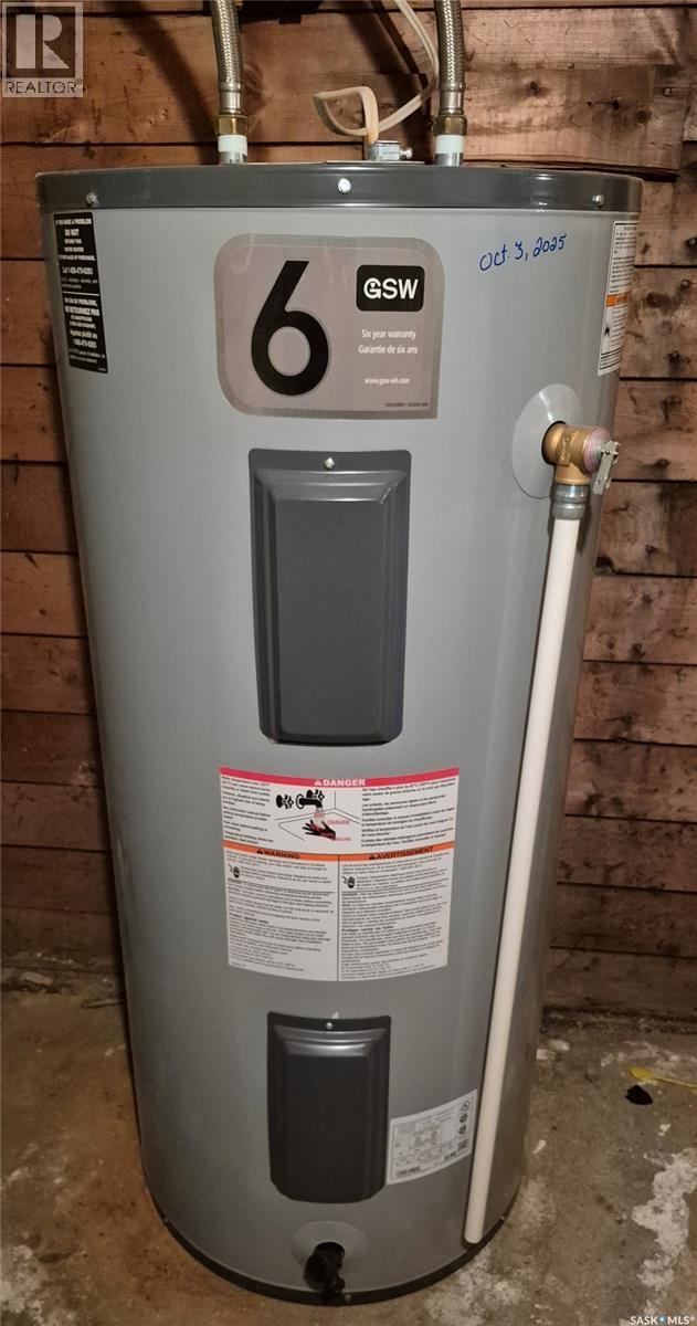 133 1st Street W, Ponteix, Saskatchewan  S0N 1Z0 - Photo 25 - SK027580