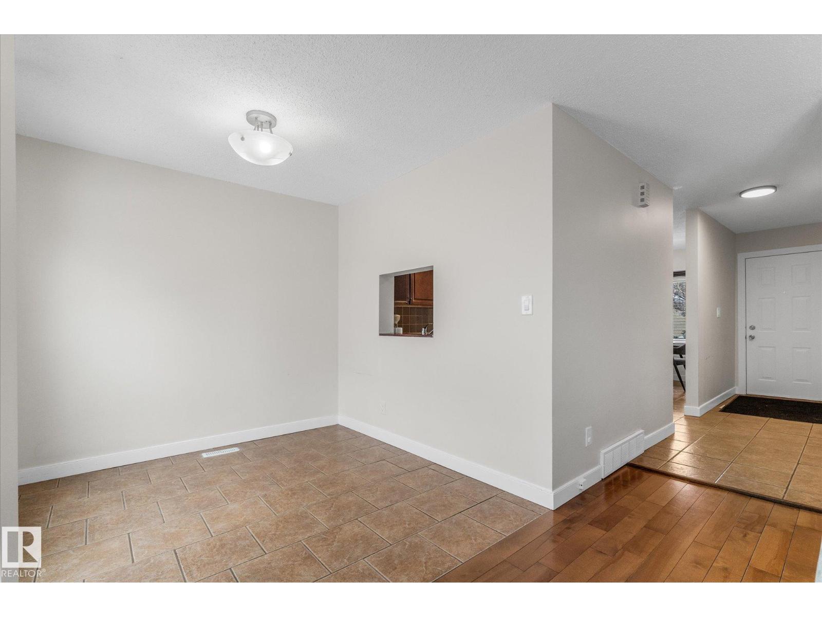 289 Grandin Village, St. Albert, Alberta  T8N 2R6 - Photo 12 - E4471348