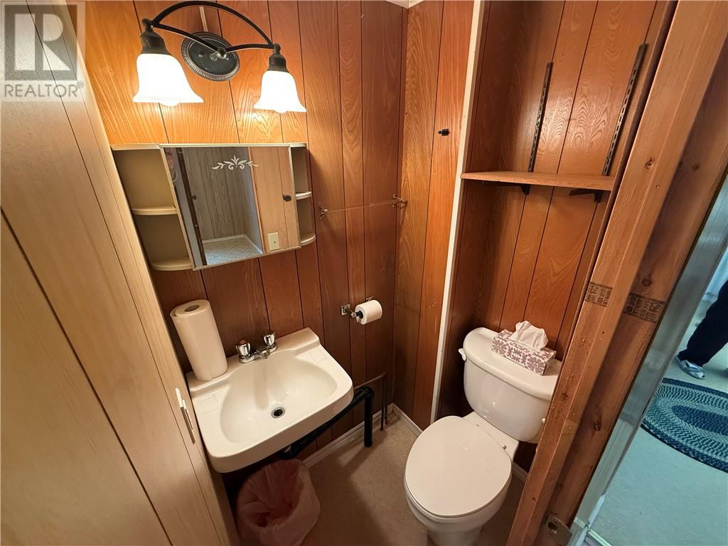 78 Huron Avenue, Blind River, Ontario  P0R 1B0 - Photo 19 - 2125492