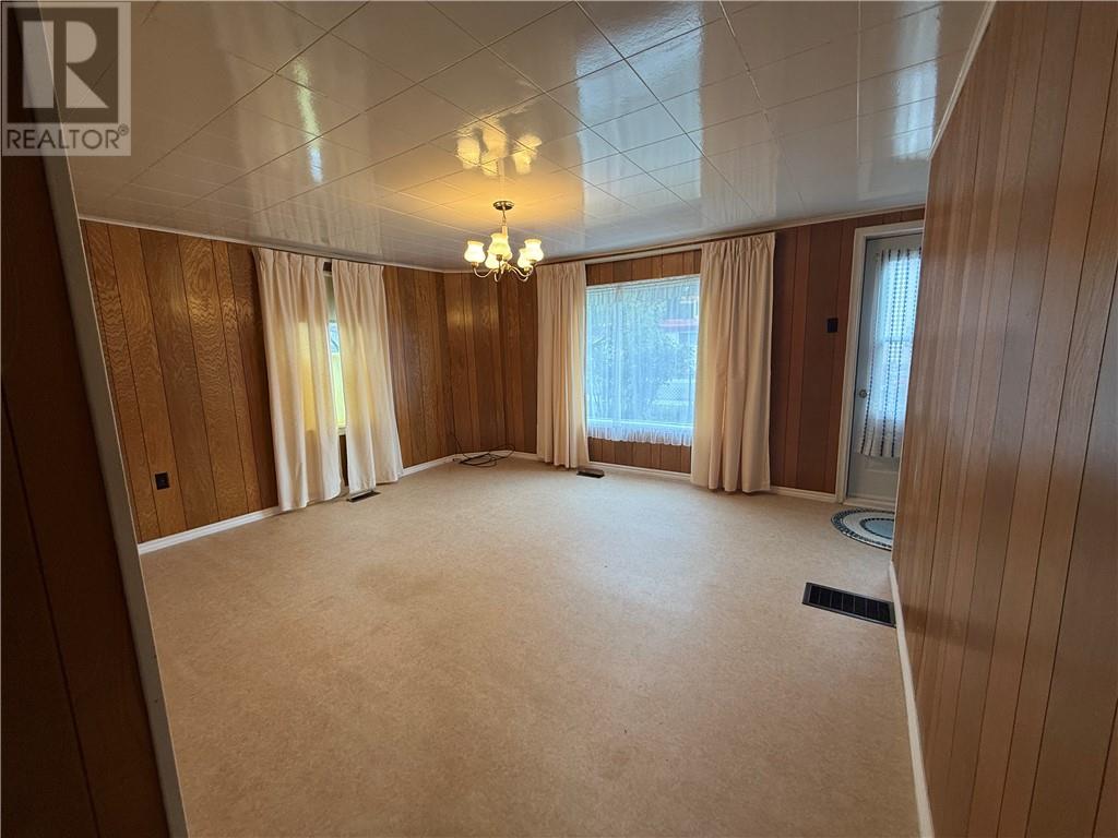 78 Huron Avenue, Blind River, Ontario  P0R 1B0 - Photo 13 - 2125492