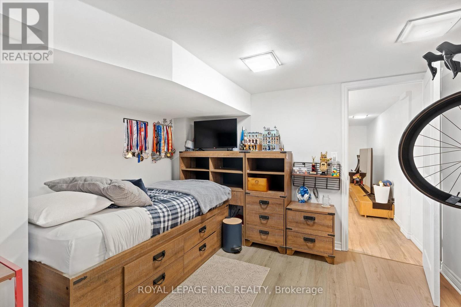 22 Briarfield Crescent, St. Catharines, Ontario  L2T 3T5 - Photo 32 - X12737654