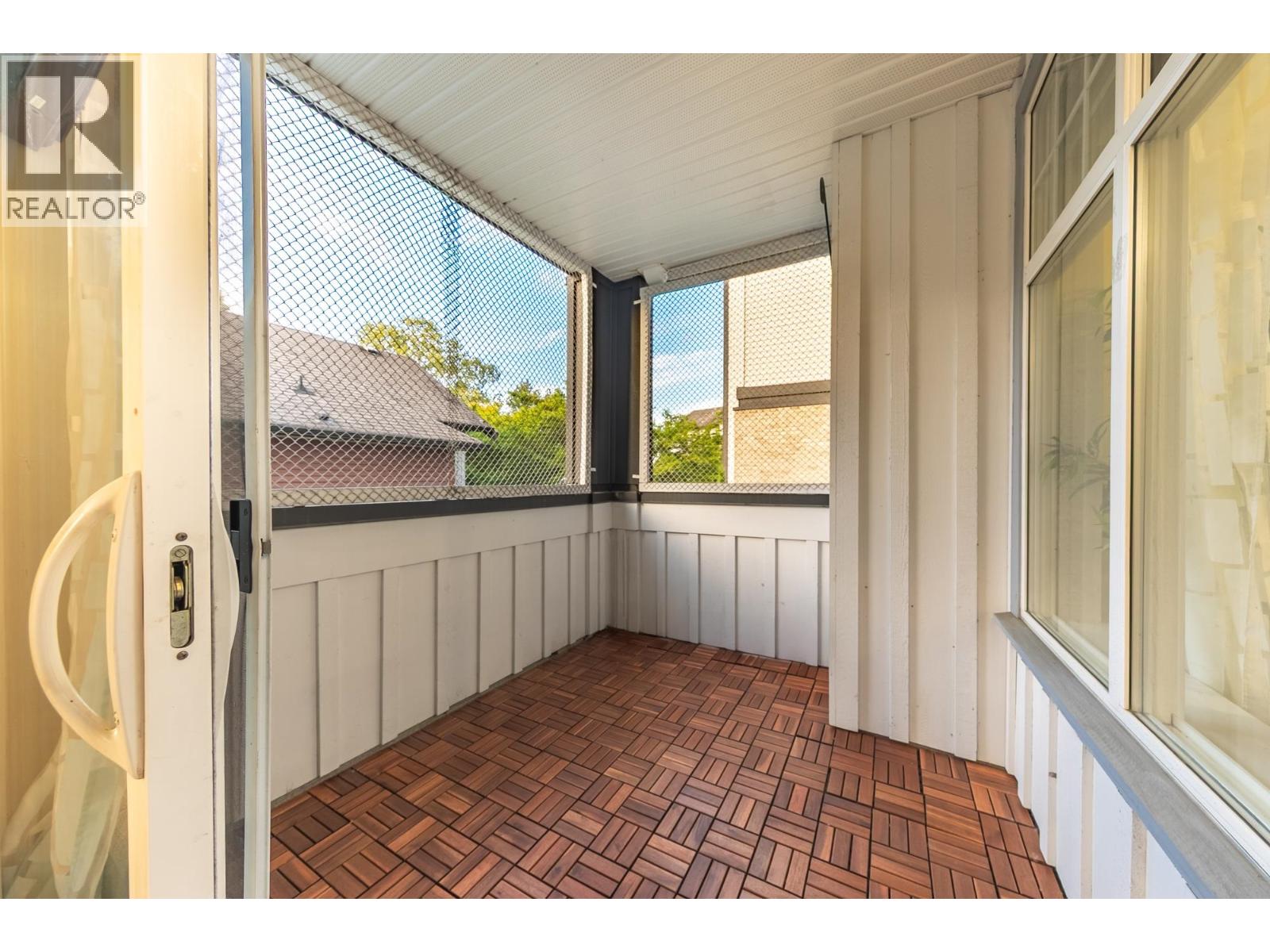 202 83 Star Crescent, New Westminster, British Columbia  V3M 6X8 - Photo 12 - R3084419