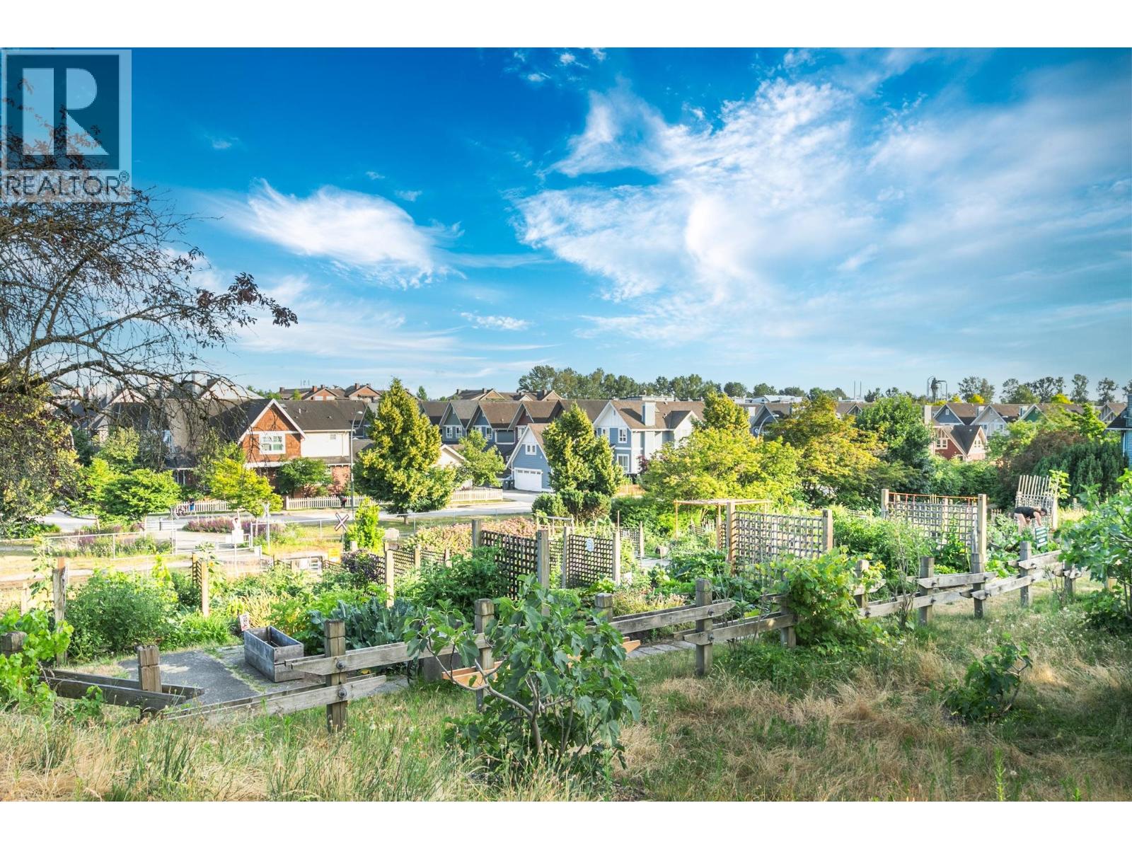 202 83 Star Crescent, New Westminster, British Columbia  V3M 6X8 - Photo 15 - R3084419