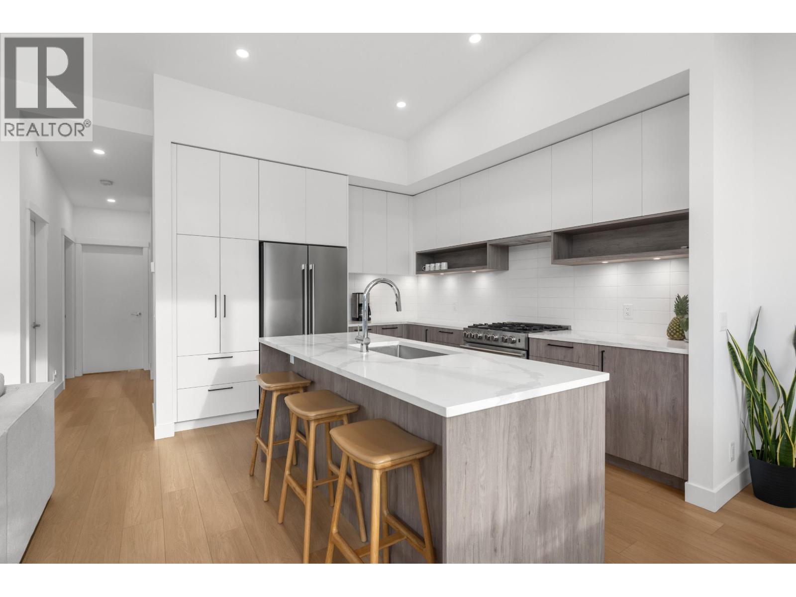 44 4000 Sunstone Way, Pemberton, British Columbia  V0N 2L3 - Photo 3 - R3084440