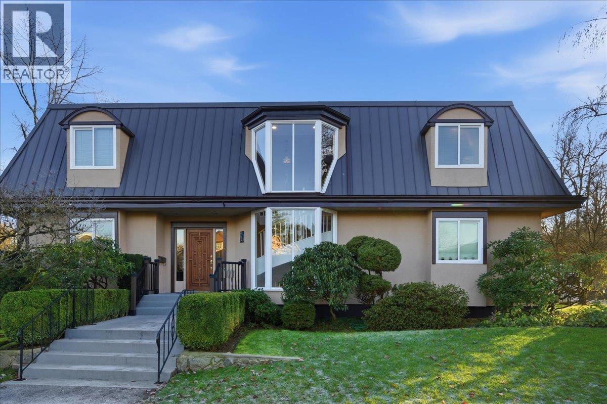 488 GLENBROOK STREET, New Westminster, British Columbia