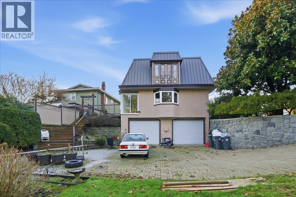 488 Glenbrook Street, New Westminster, British Columbia  V3J 5J5 - Photo 36 - R3084427