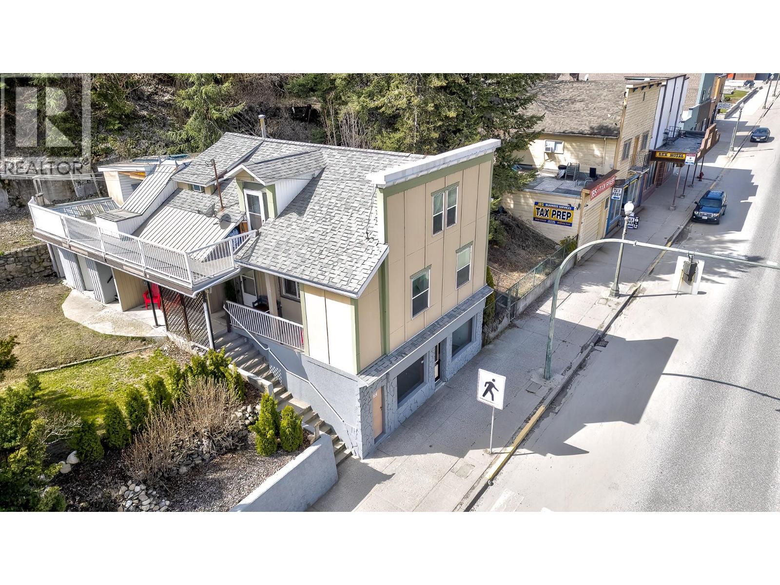 792 Rossland Avenue, Trail, British Columbia  V1R 3N3 - Photo 36 - 10367132