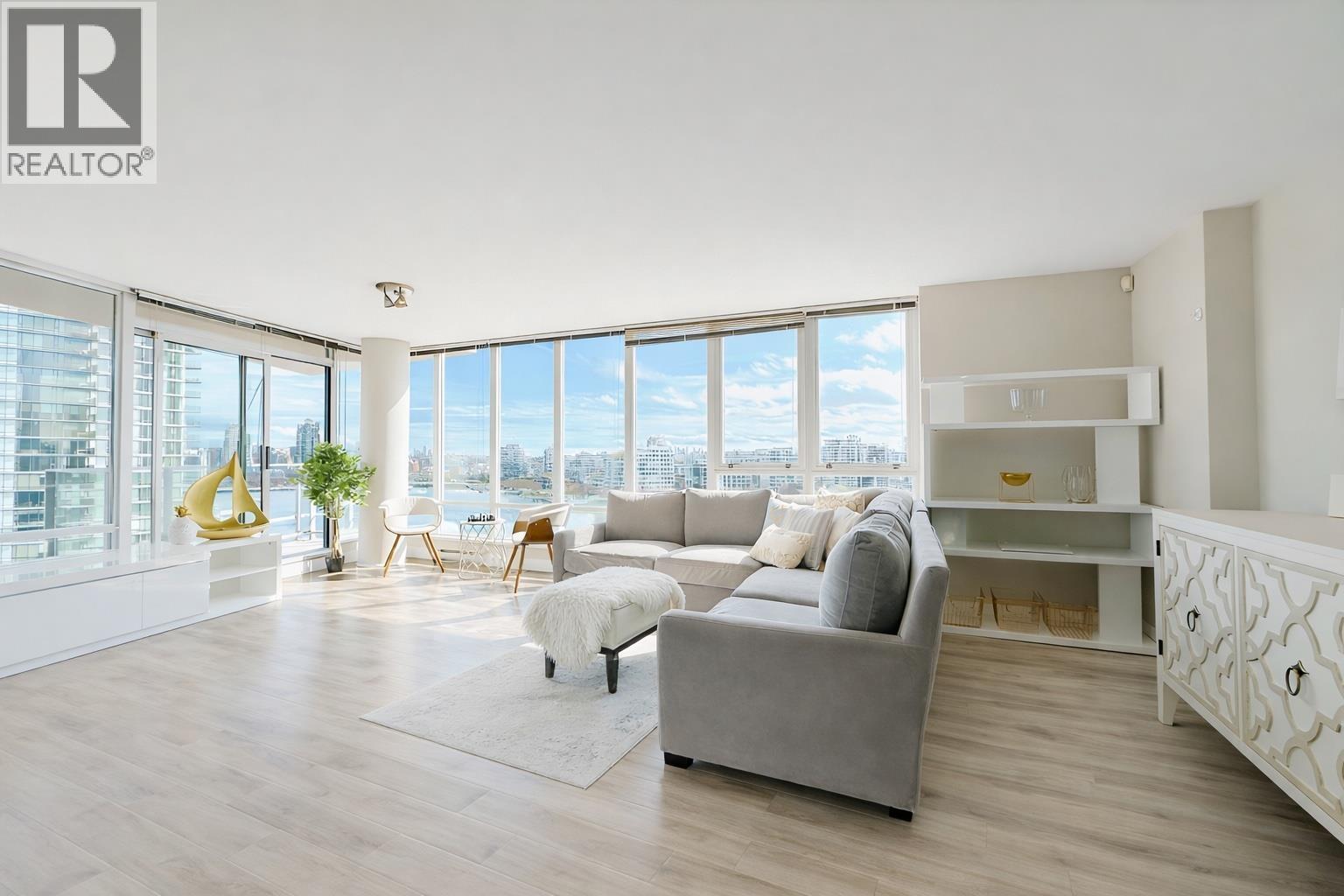 1506 980 Cooperage Way, Vancouver, British Columbia  V6B 0C3 - Photo 2 - R3084326