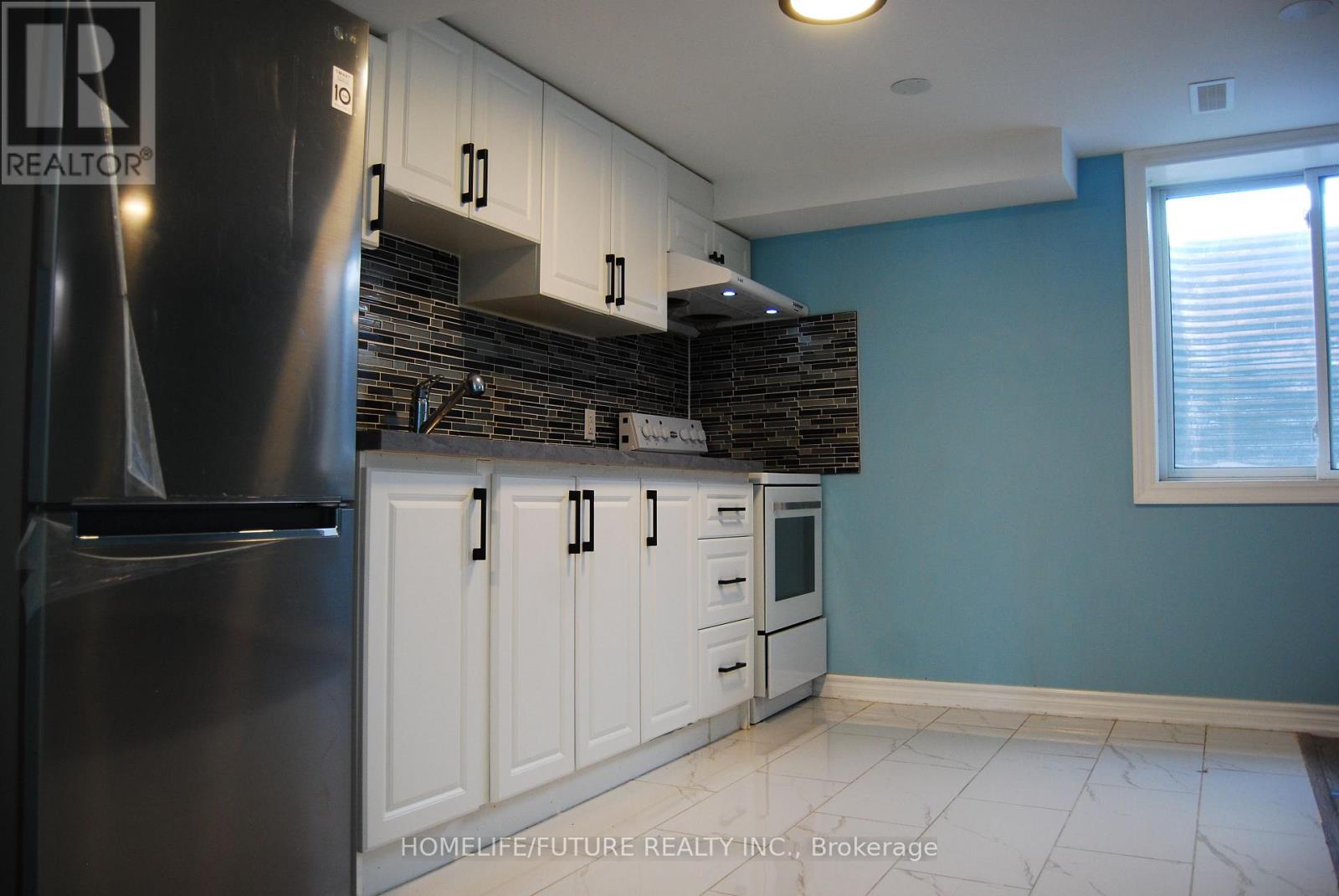 593 Ridgeway Avenue, Oshawa, Ontario  L1J 2W3 - Photo 6 - E12729802