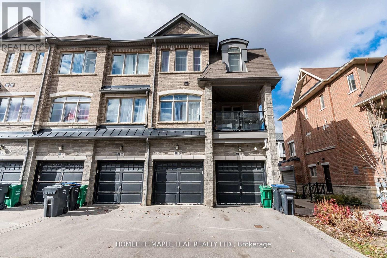 29 - 200 Veterans Drive, Brampton, Ontario  L7A 4S6 - Photo 5 - W12737640