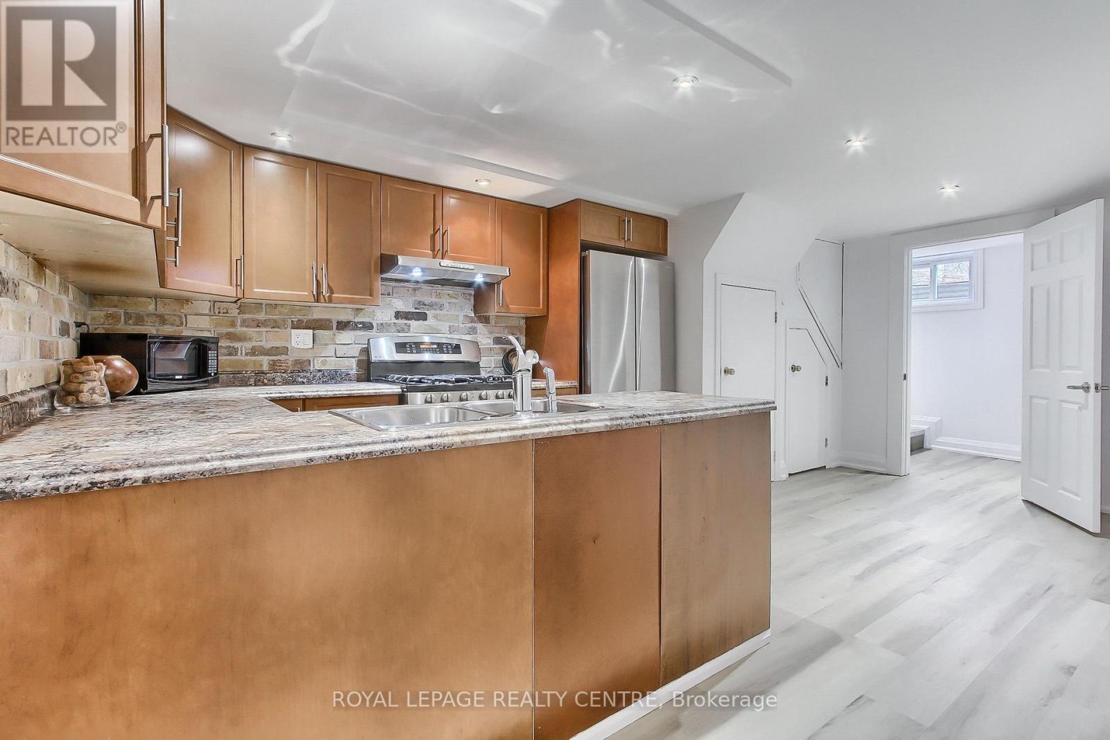 Lower - 2552 Whaley Drive, Mississauga, Ontario  L5B 1X2 - Photo 11 - W12737658