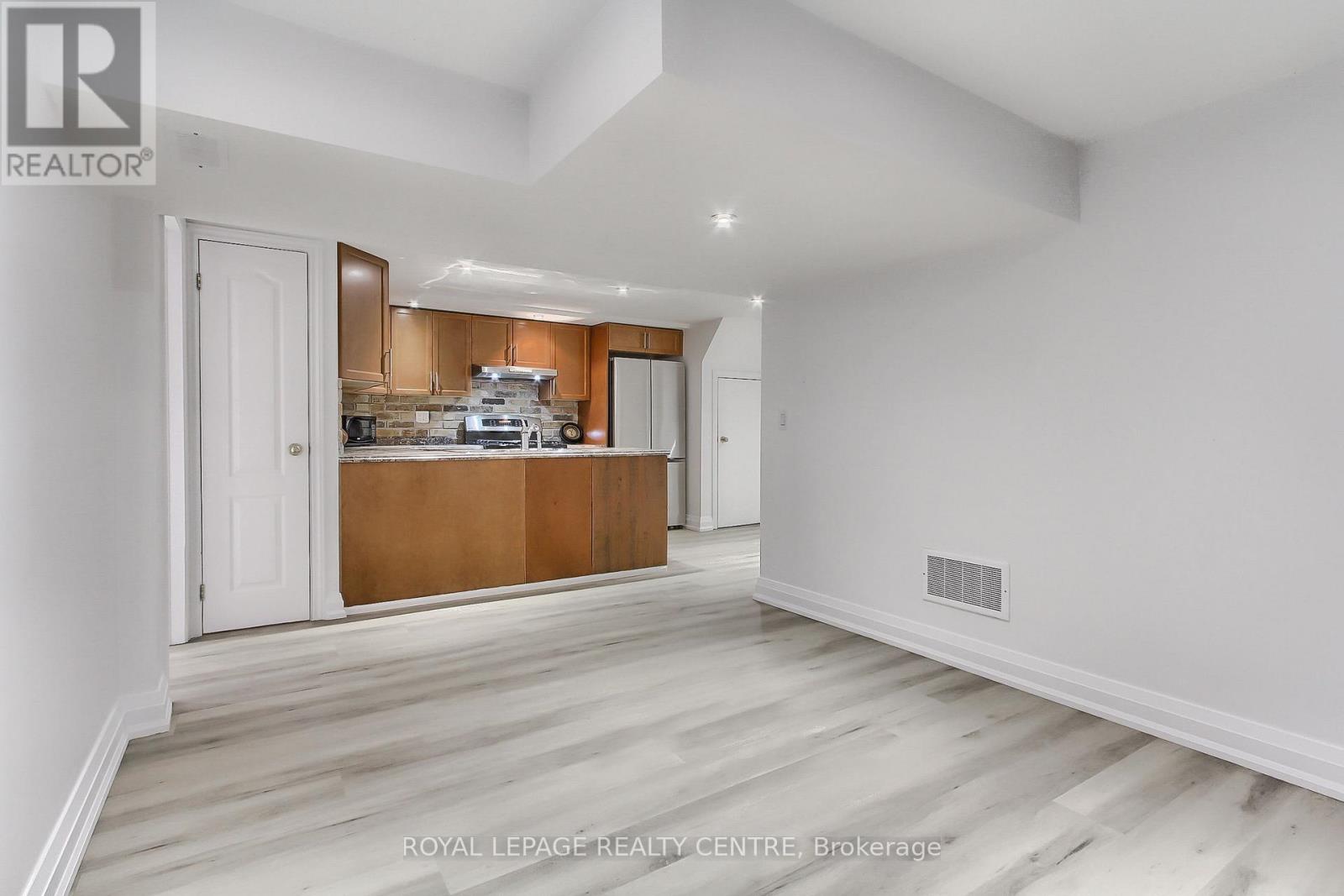 Lower - 2552 Whaley Drive, Mississauga, Ontario  L5B 1X2 - Photo 19 - W12737658