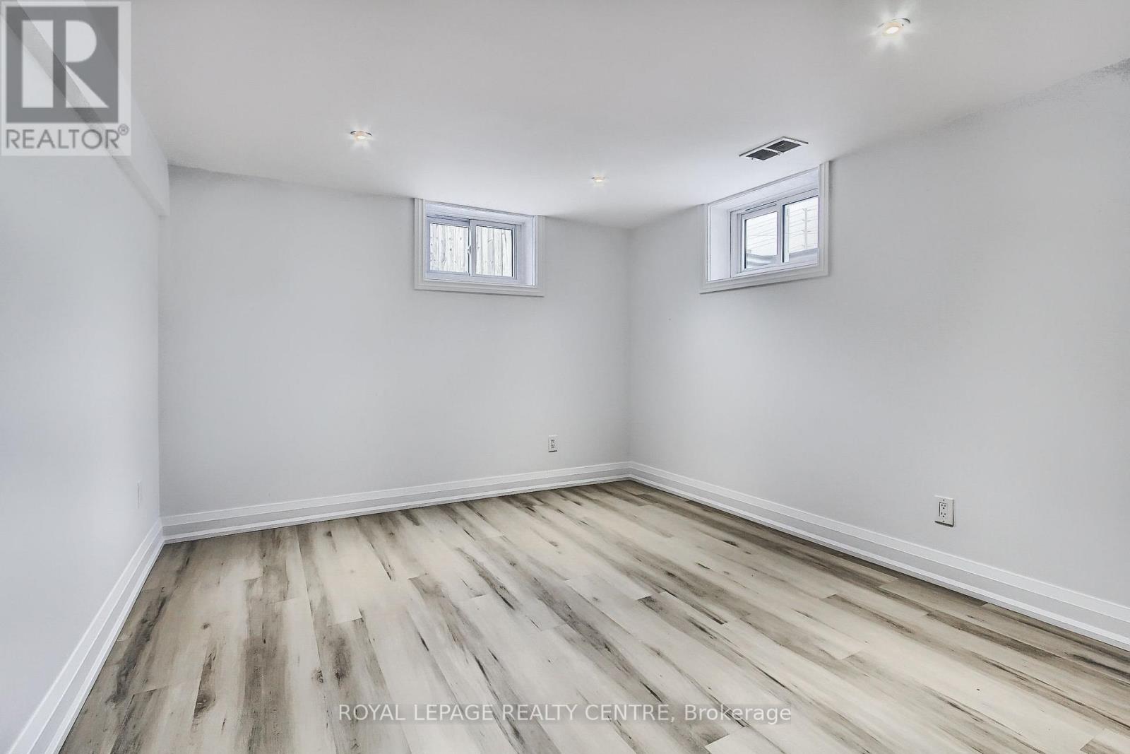 Lower - 2552 Whaley Drive, Mississauga, Ontario  L5B 1X2 - Photo 23 - W12737658