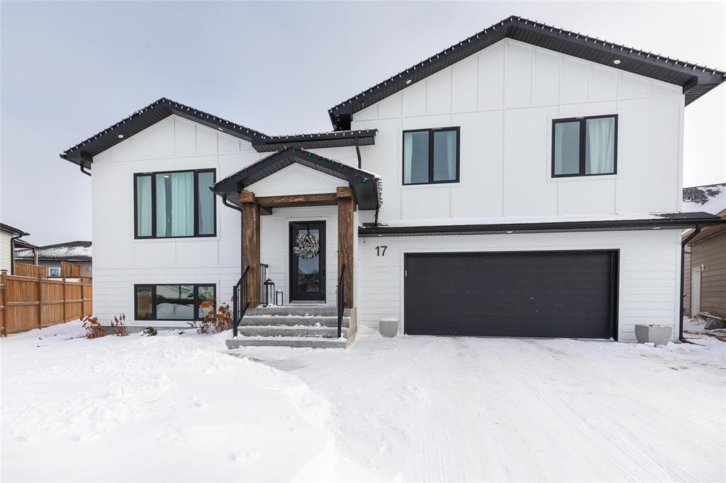 17 Glacier Bay, Steinbach, Manitoba  R5G 0Z5 - Photo 0 - 202601664