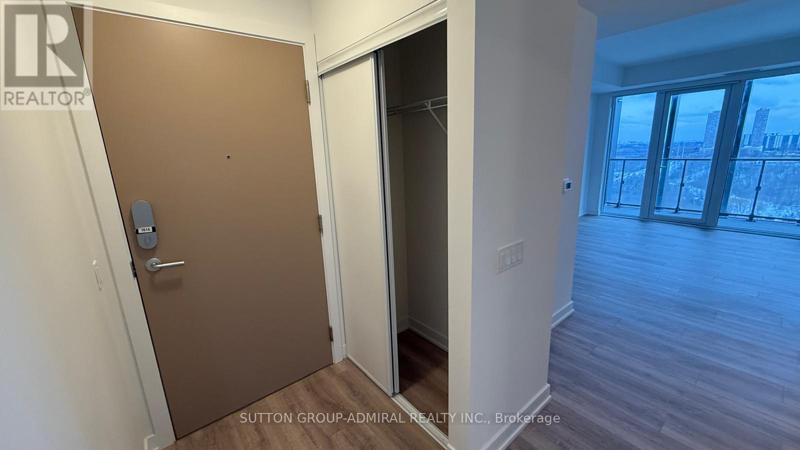 1614 - 1 Quarrington Lane, Toronto, Ontario  M3C 0S4 - Photo 2 - C12730700