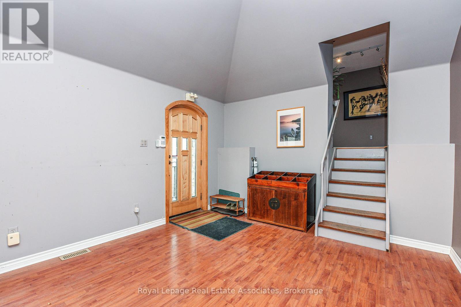 270 Lakeshore Road E, Mississauga, Ontario  L5G 1H1 - Photo 18 - W12590924