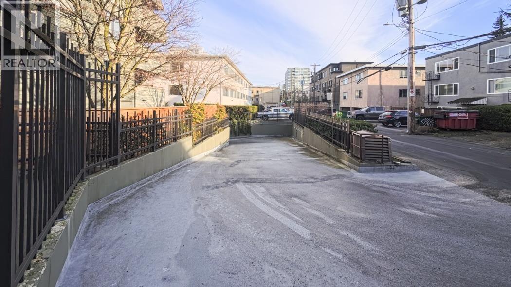 408 1476 W 10th Avenue, Vancouver, British Columbia  V6H 1J9 - Photo 18 - R3084292