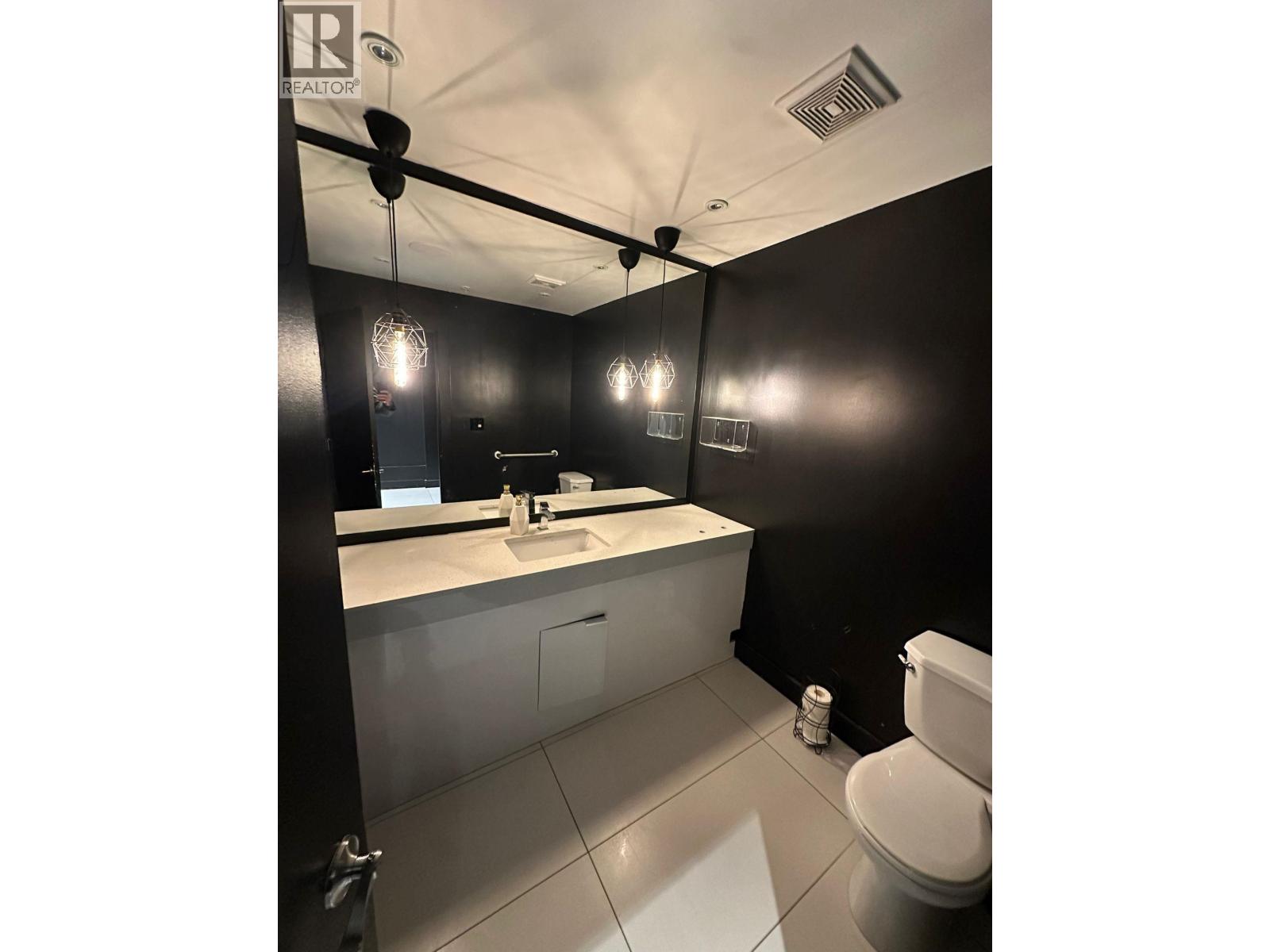 1455 W Pender Street, Vancouver, British Columbia  V6G 2S3 - Photo 5 - C8074714